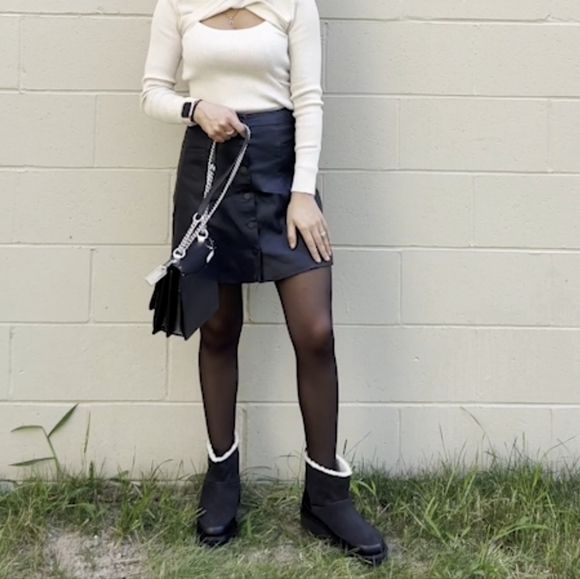 Coach Indi Black Suede & Leather Sz. 10B Boots - Picture 1 of 14